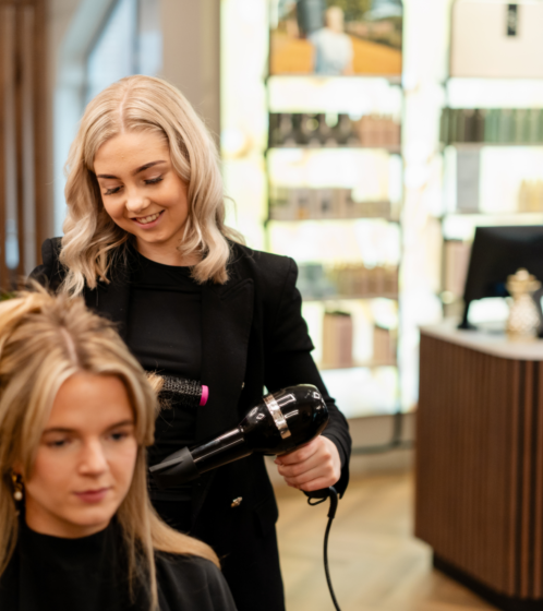 Wassen knippen (model) drogen