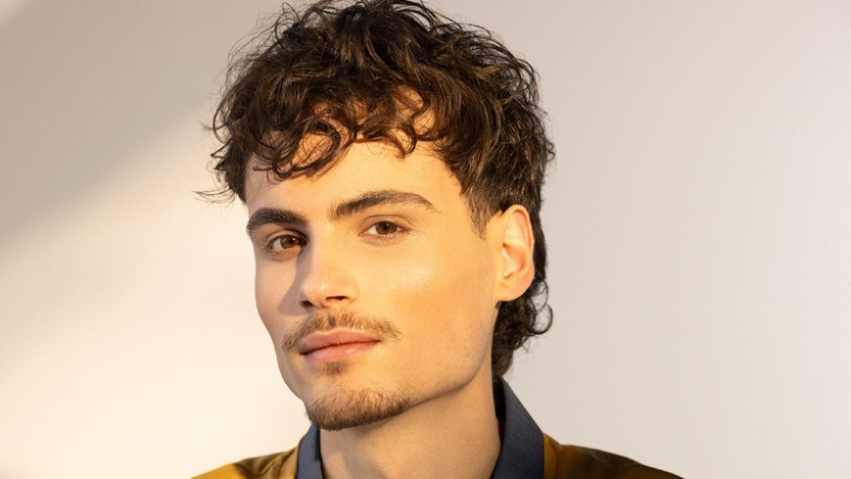 Low taper mullet